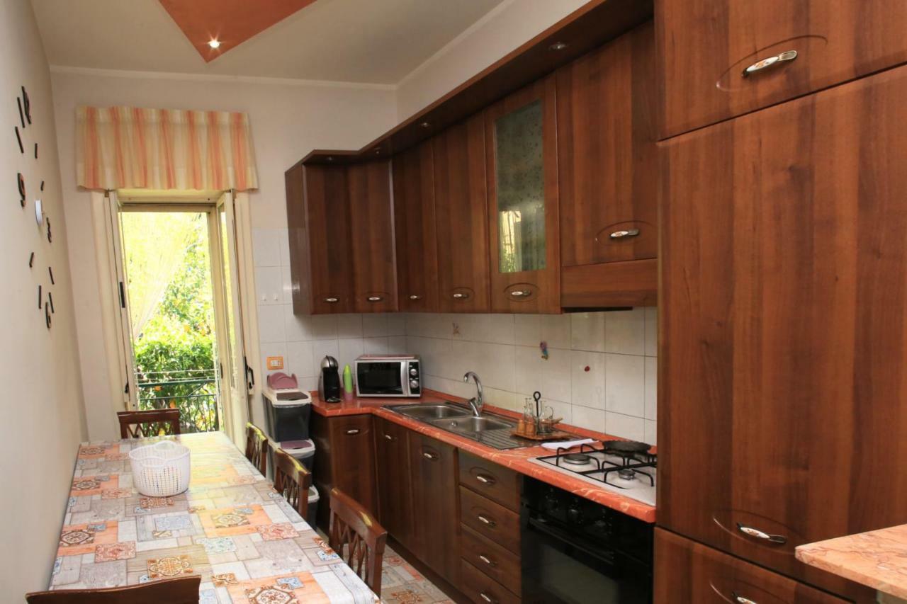 Enjoy Solemare Bed & Breakfast Casola di Napoli ภายนอก รูปภาพ